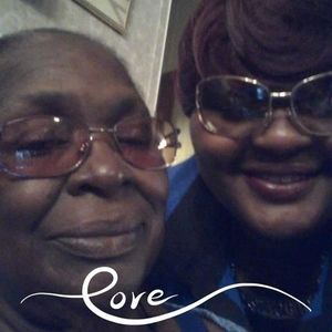 Meet your Posher, Katina